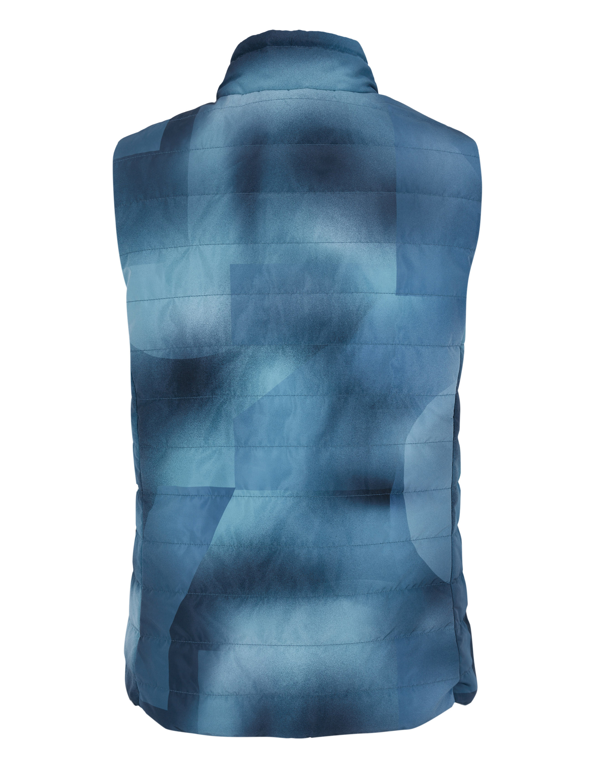 Rückansicht einer gesteppter Weste mit geometrisch abstraktem, blauem Farbverlauf und hohem Kragen ohne sichtbare Marken.