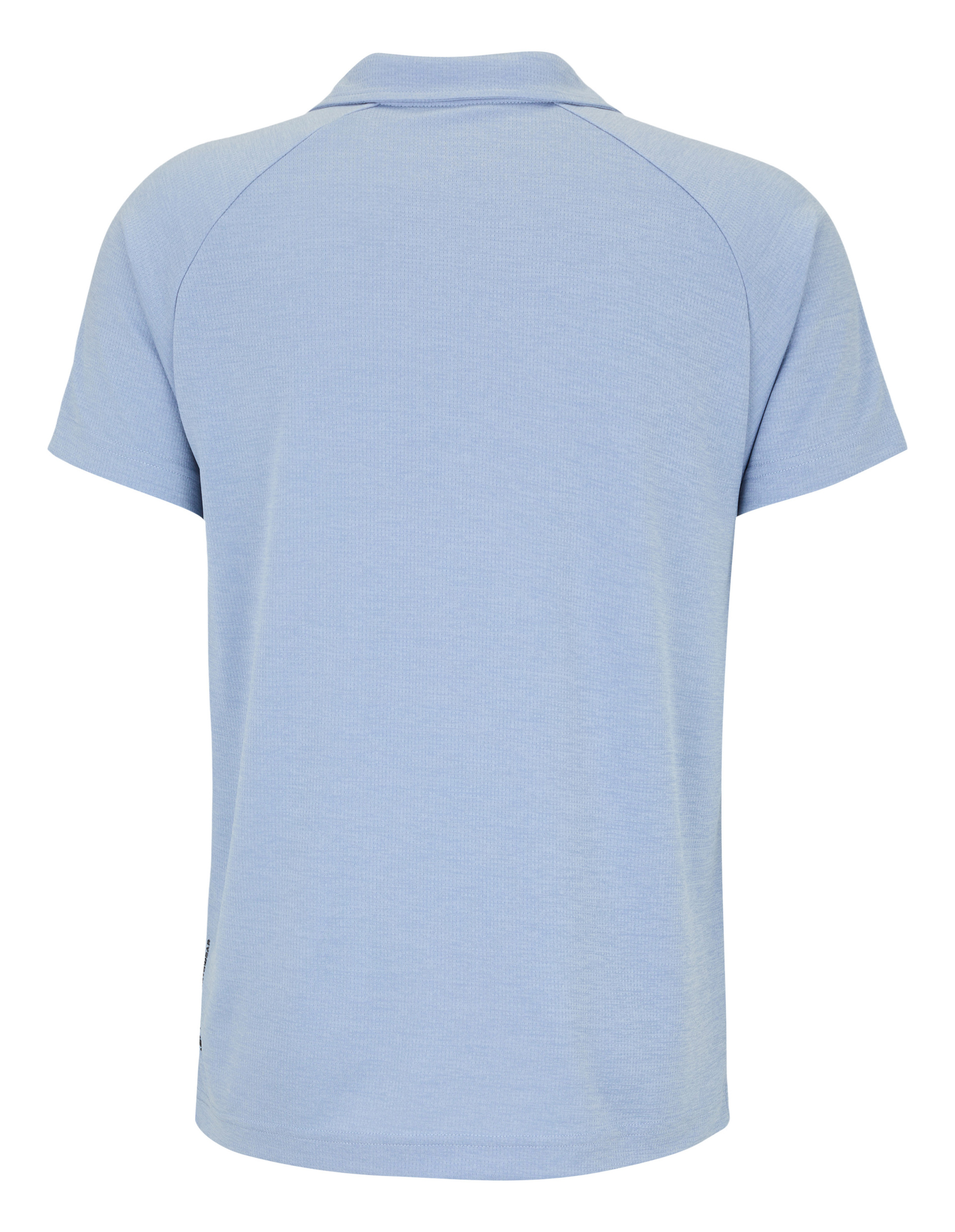 Ein hellblaues Poloshirt mit einem dezenten Waffelmuster und kurzen Ärmeln.